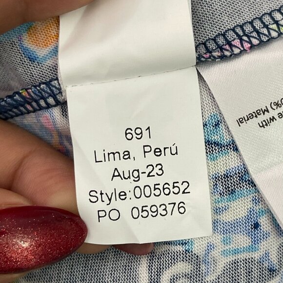 Disney x Lilly Pulitzer Loves Mickey & Minnie Mouse Cody Aegean Navy - Picture 8 of 8